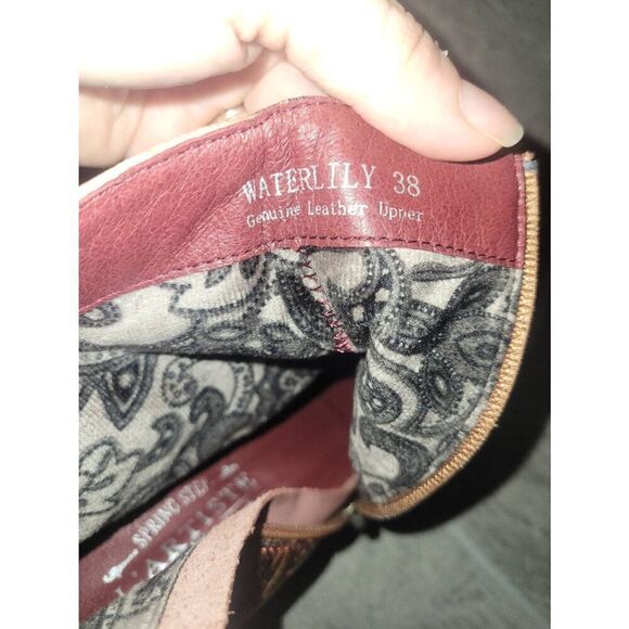 L'Artiste by Spring Step Floral Ankle Boots Waterlily Brown Zipper Leather Size - Picture 7 of 9